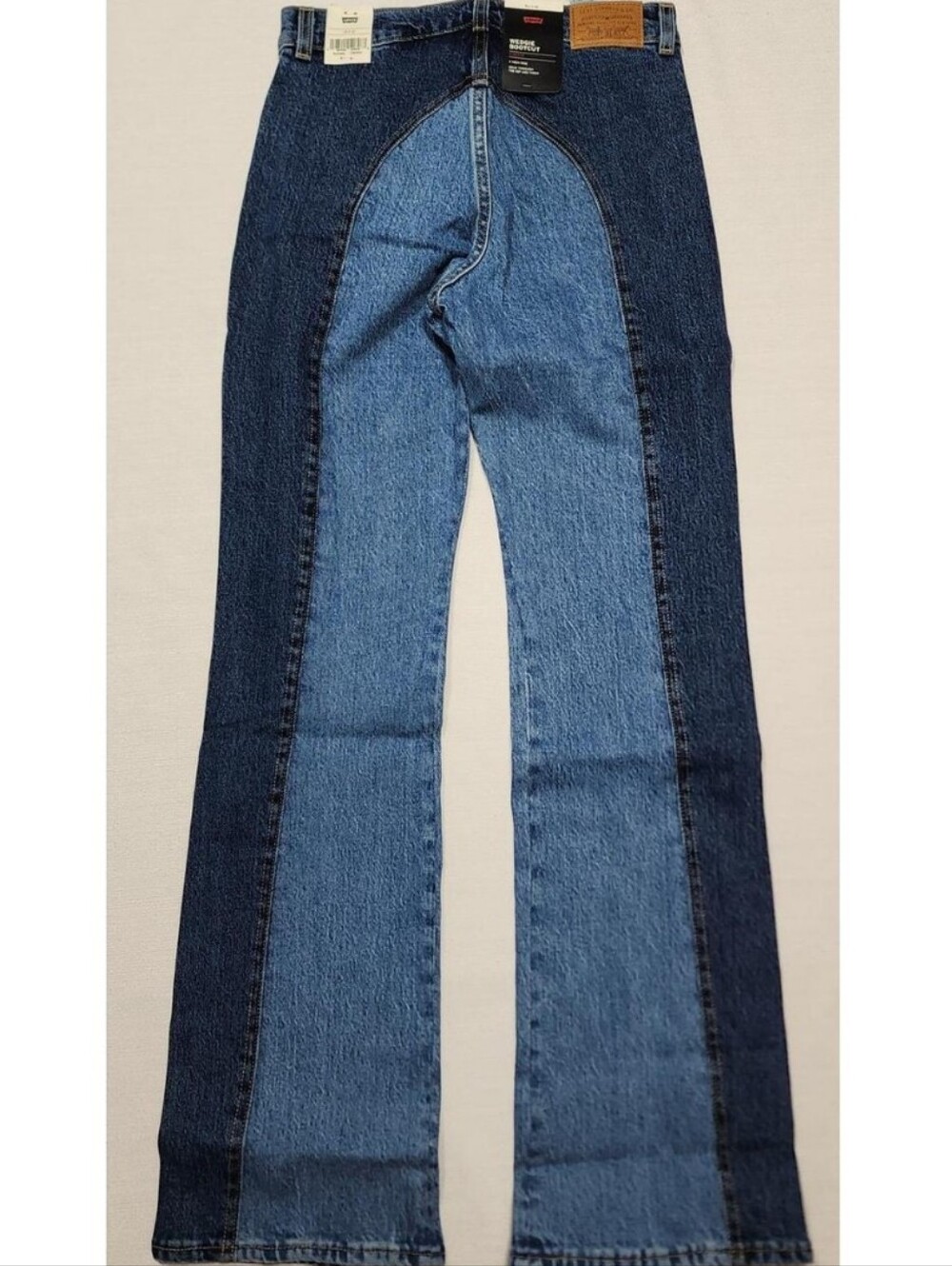 Two-Tone Bareback Levi's - Picture 2 of 7